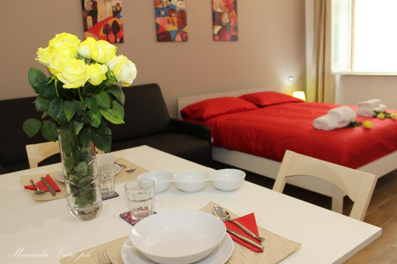 Seafront Apartment ซาแลร์โน ภายนอก รูปภาพ