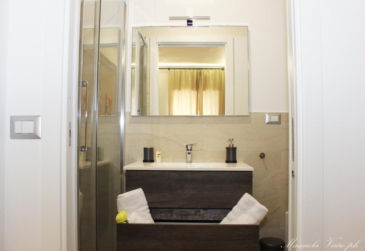 Seafront Apartment ซาแลร์โน ภายนอก รูปภาพ
